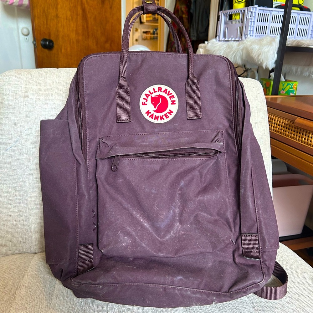 Fjallraven Kånken BlackBerry Laptop 17” Backpack